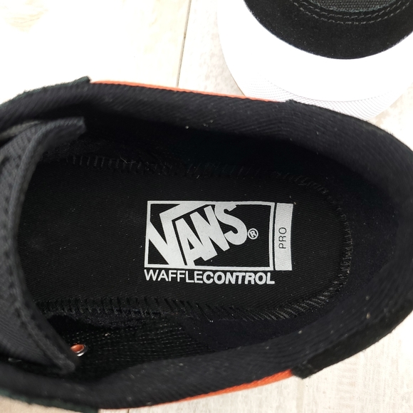 Vans Berle Pro Black N Orange - Picture 10 of 11